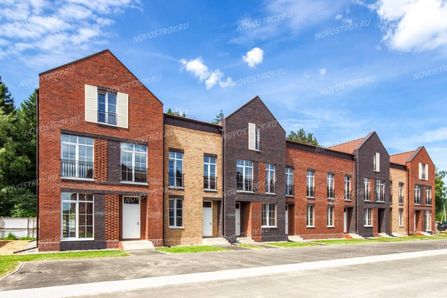 Малоэтажный ЖК парк апрель