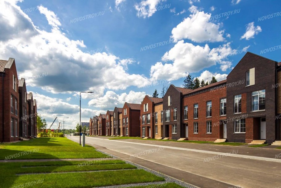 Малоэтажный ЖК парк апрель