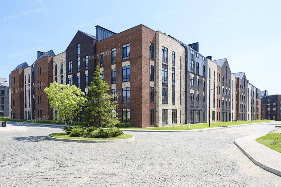 Коттеджный поселок апрель