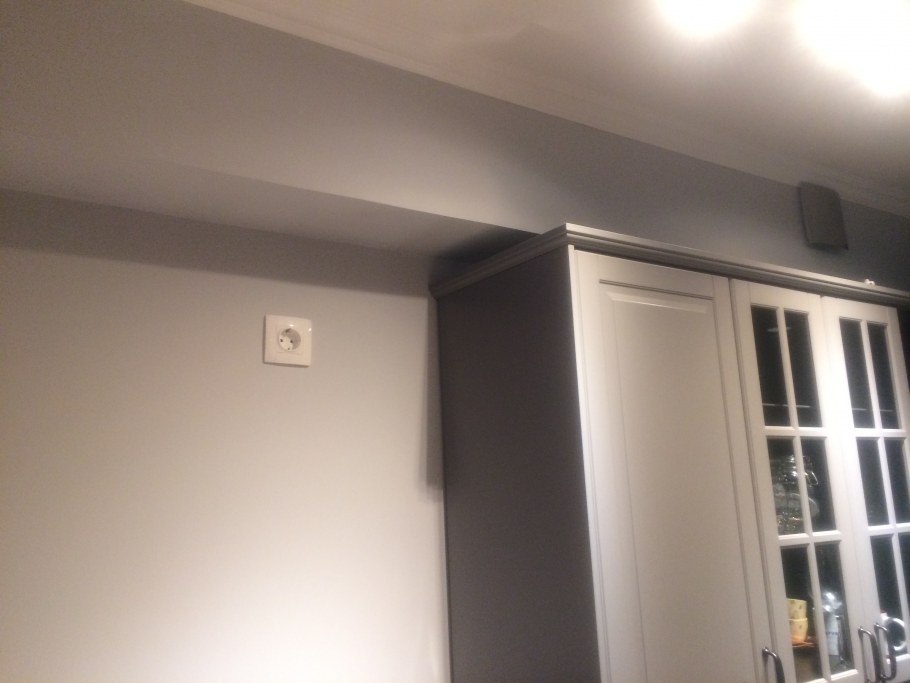 Гипсокартонный короб с кондиционером