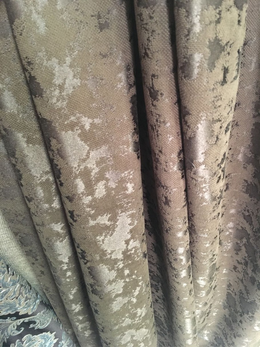 Мраморные портьеры