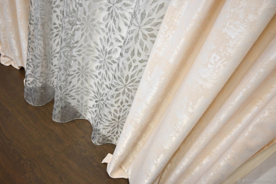 Штора "мрамор софт" брусника