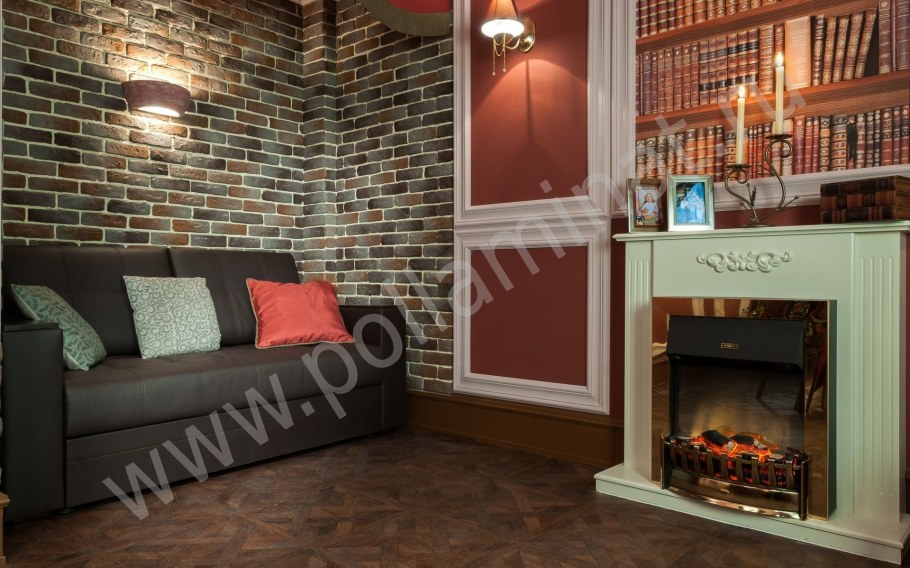 Камин из коричневого кирпича