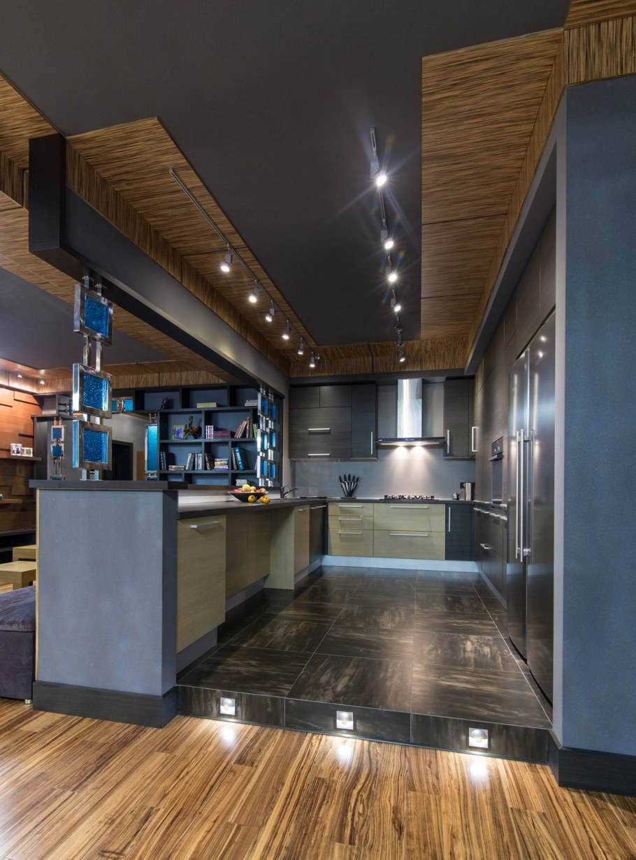 Кухня на подиуме в студии