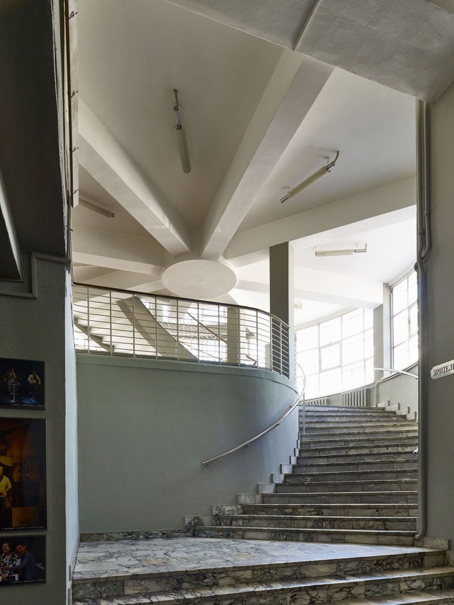 Илья голосов архитектура