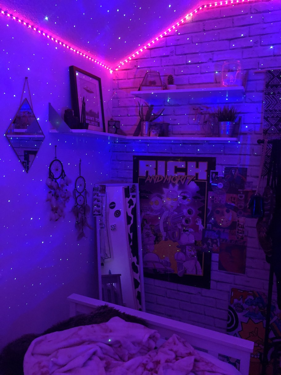 80'S Neon комната