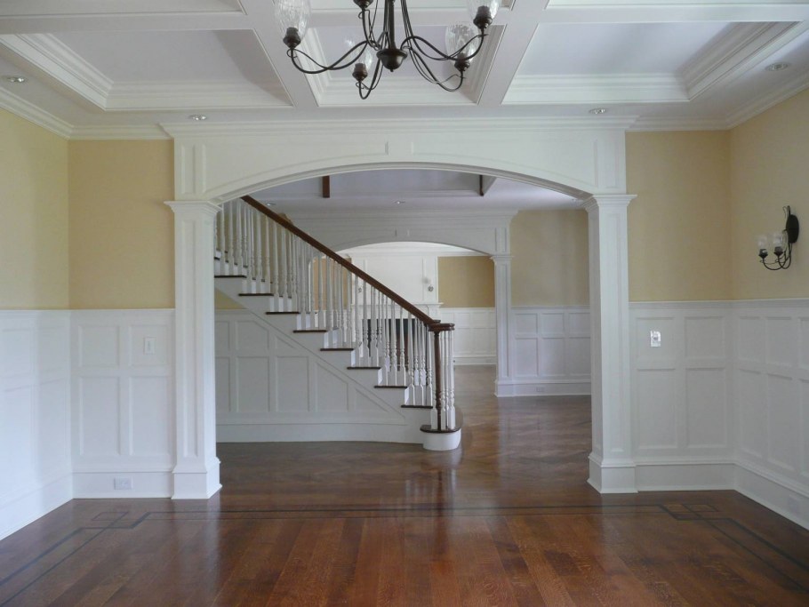 Проход с колоннами