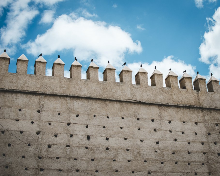 Наружные стены крепости