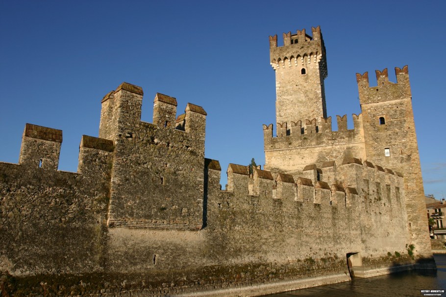 З-Амок орыцаря феодала