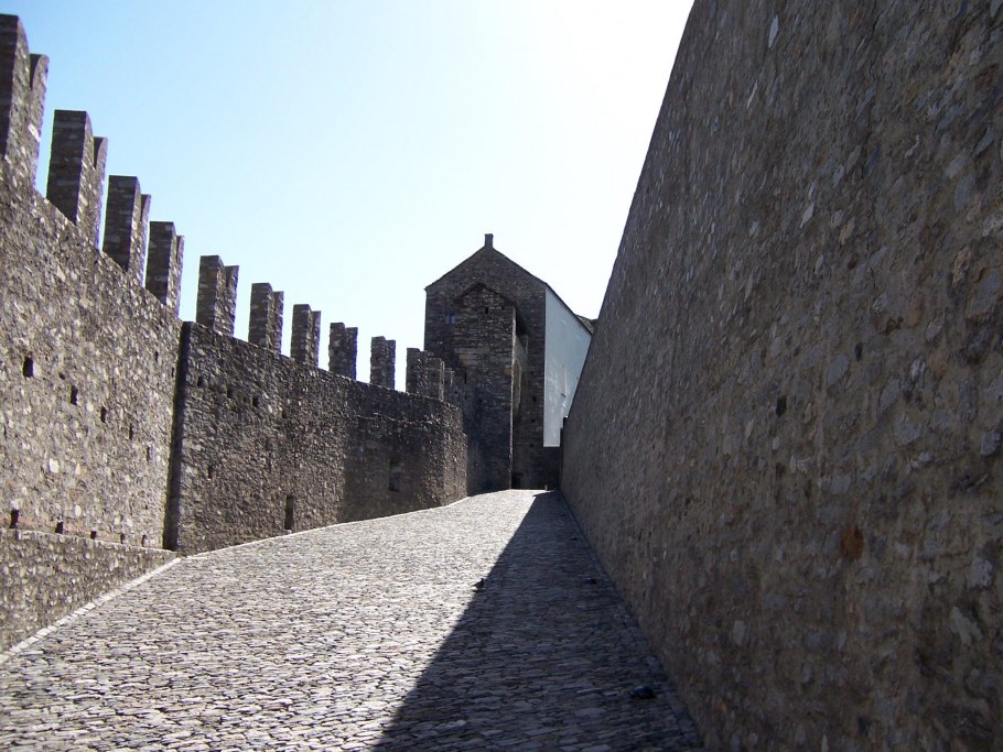 Вид со стены замка