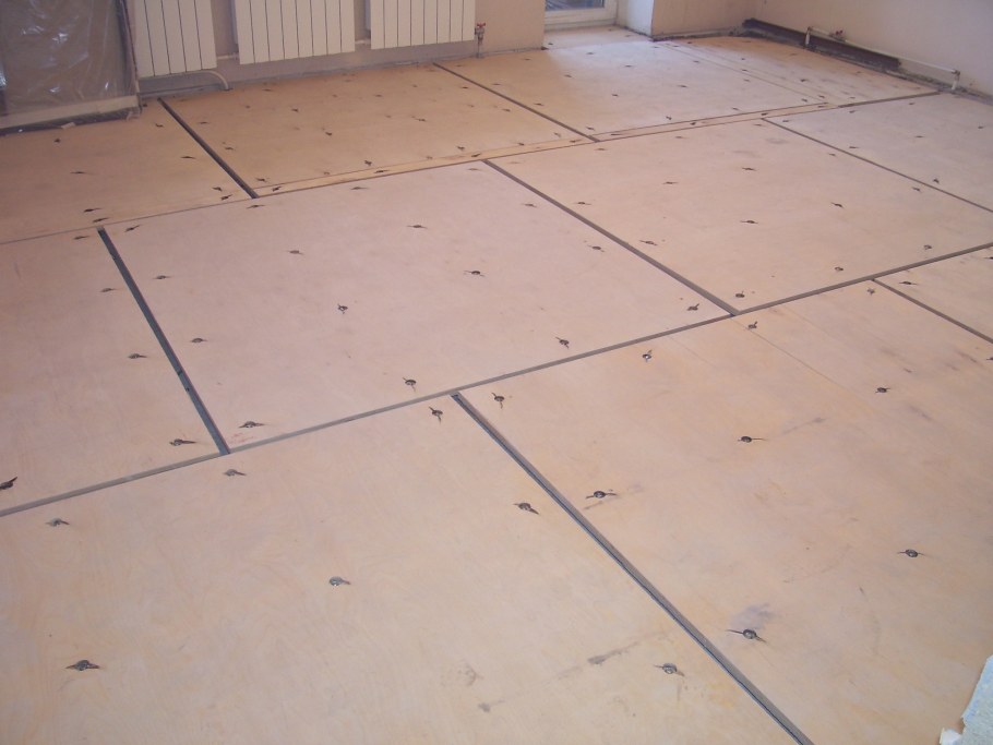 Укладка ОСП на пол на пеноплекс