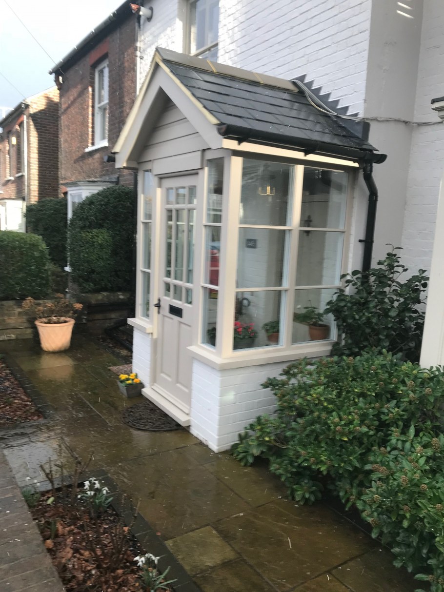 Полукруглая входная группа