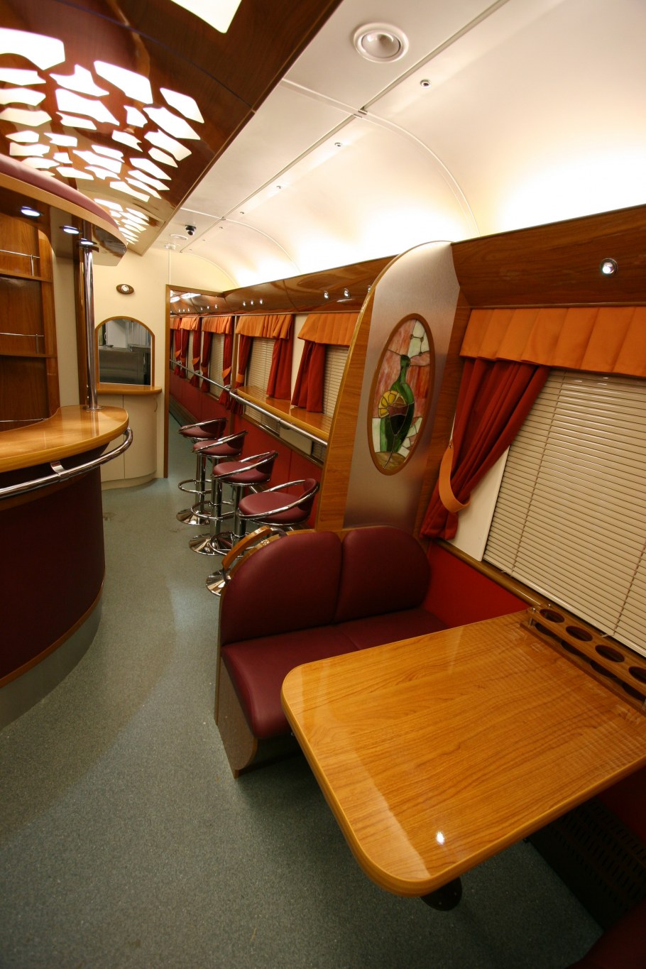 Вип вагон Люкс