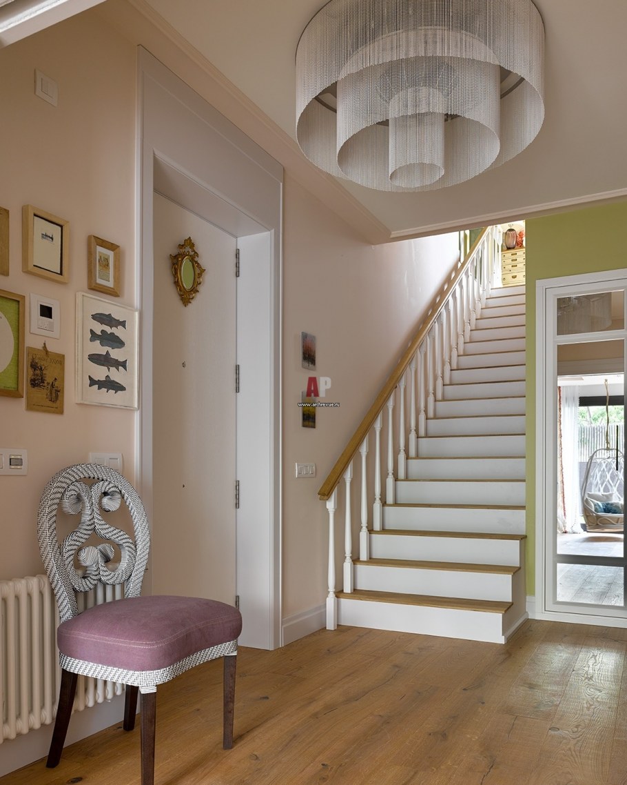 Лестница в таунхаусе