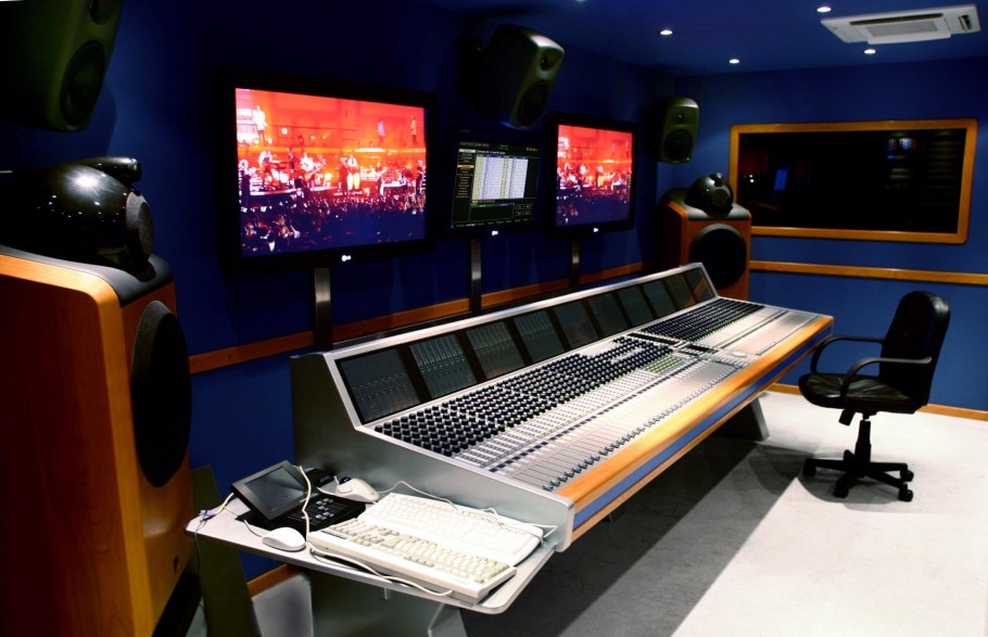 Звукозаписывающая студия