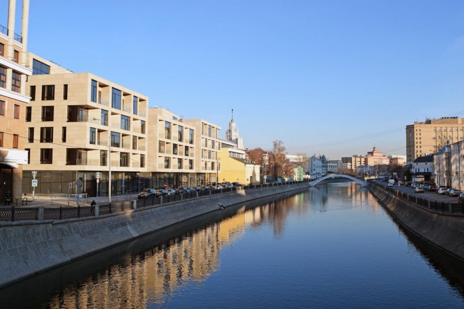 Садовническая набережная 37