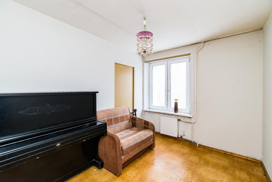 Квартира с ремонтом и мебелью и вещами