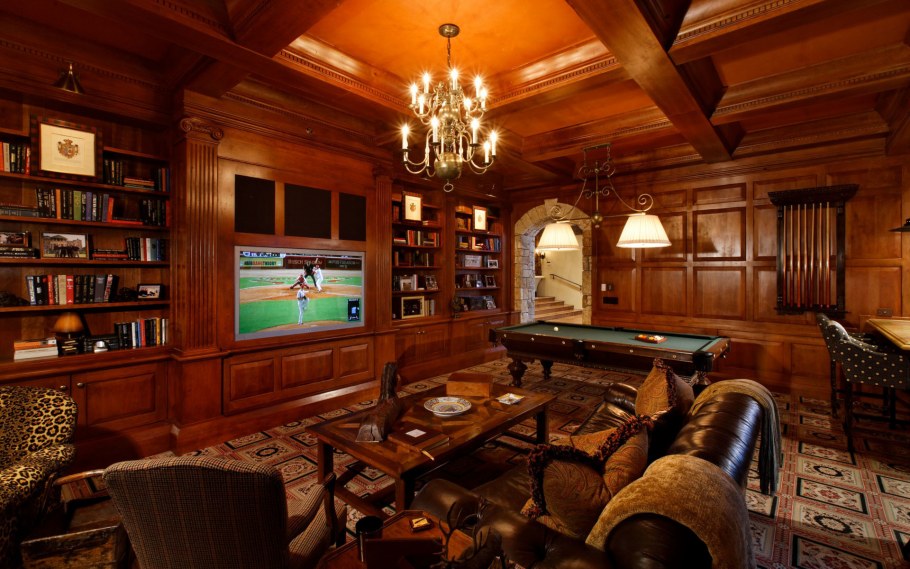 Кабинет с бильярдным столом
