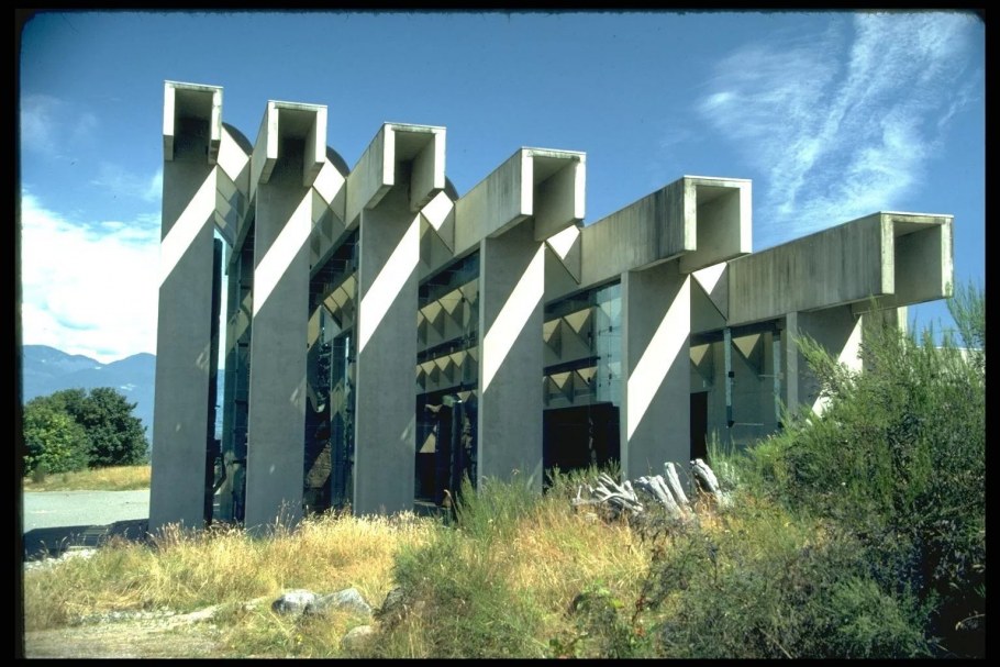 Дом Наркомфина (Новинский бульвар, 25)