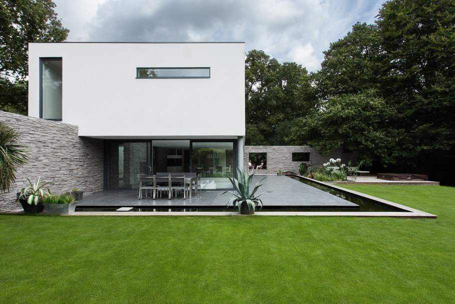 Красивый дом в стиле Минимализм