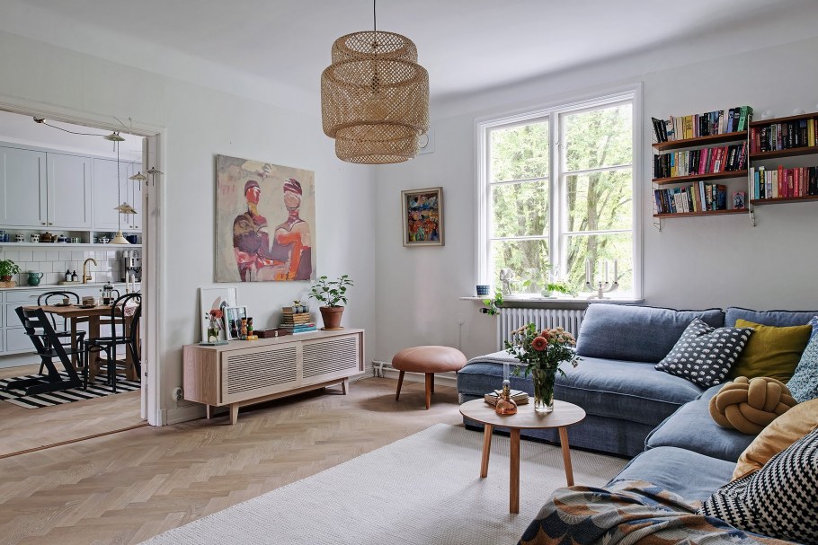 Стена в гостиной в скандинавском стиле