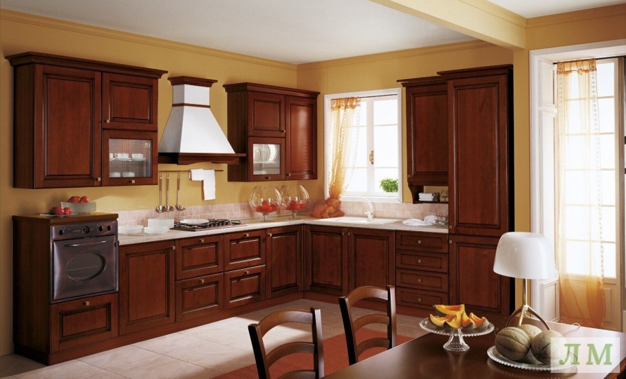 Кухня классика красное дерево