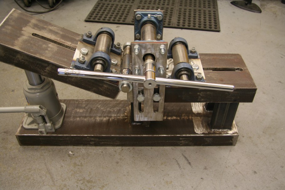 Трубогибочный станок для профильной трубы