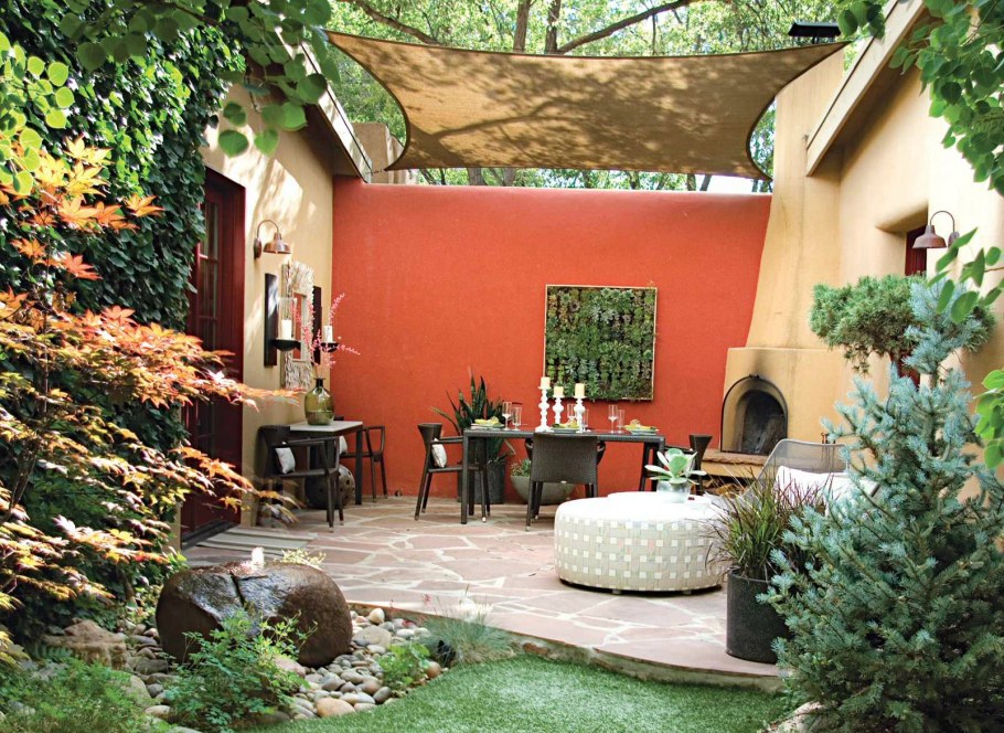 Интерьер заднего двора