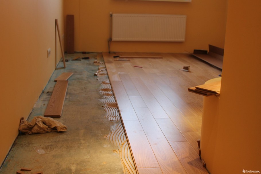 Плитка в доме на полу