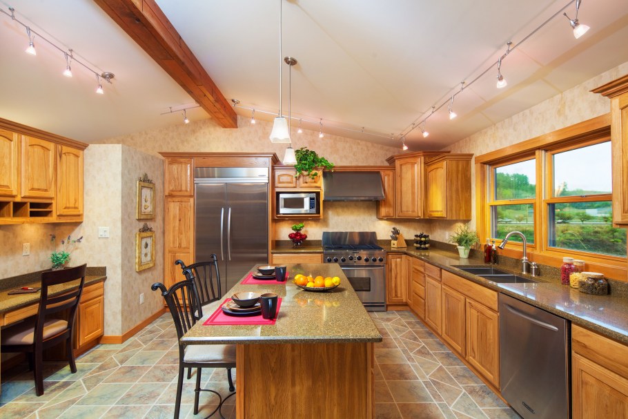 Расположение кухни в частном доме