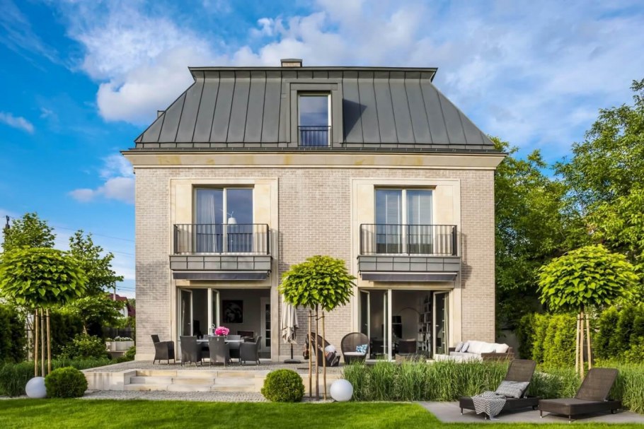 Экстерьер коттеджа