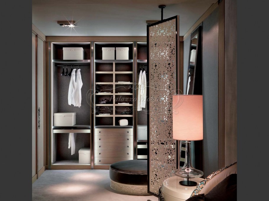 Гардеробные с кожей