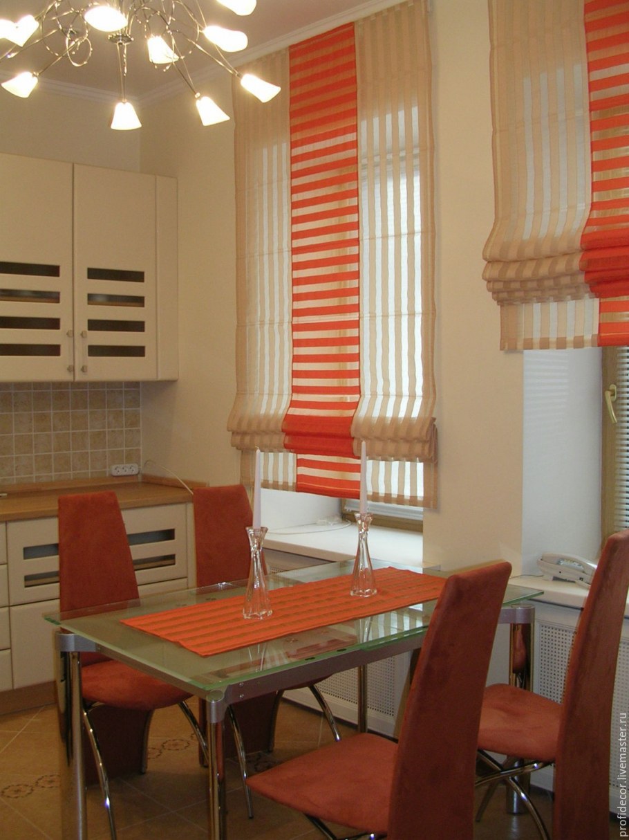 Римская штора на створку окна