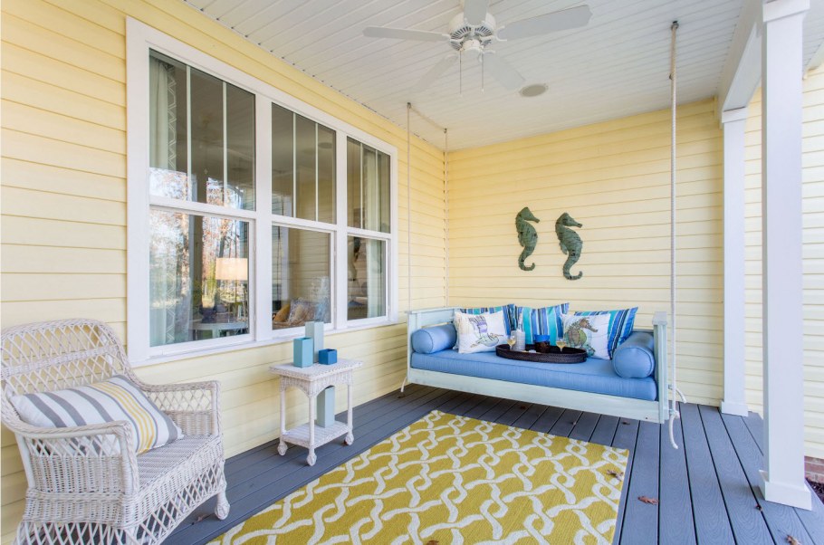 Интерьер веранды в морском стиле