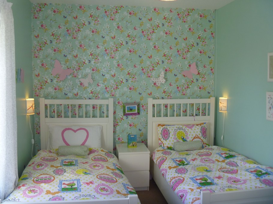 Спальня для двух девочек подростков