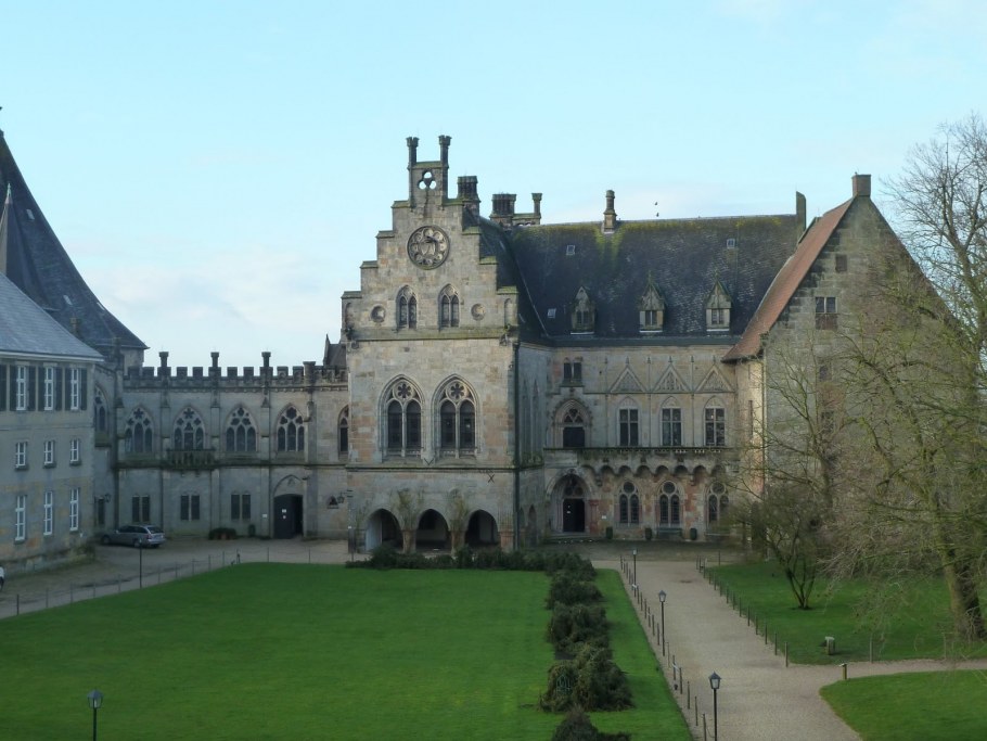 Домик на берегу реки Нидерланды