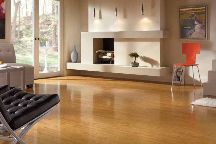 Ламинат в интерьере гостиной