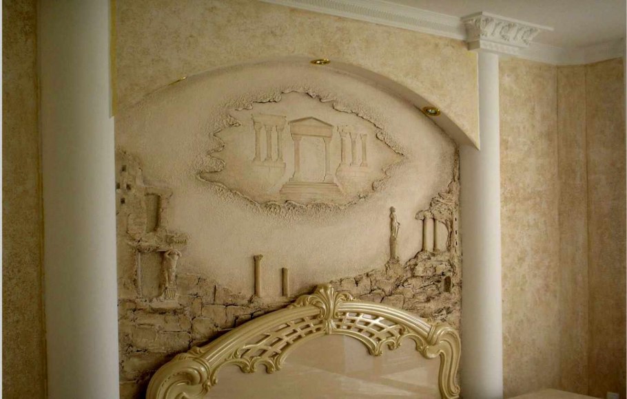 Гипсовая лепнина на стену