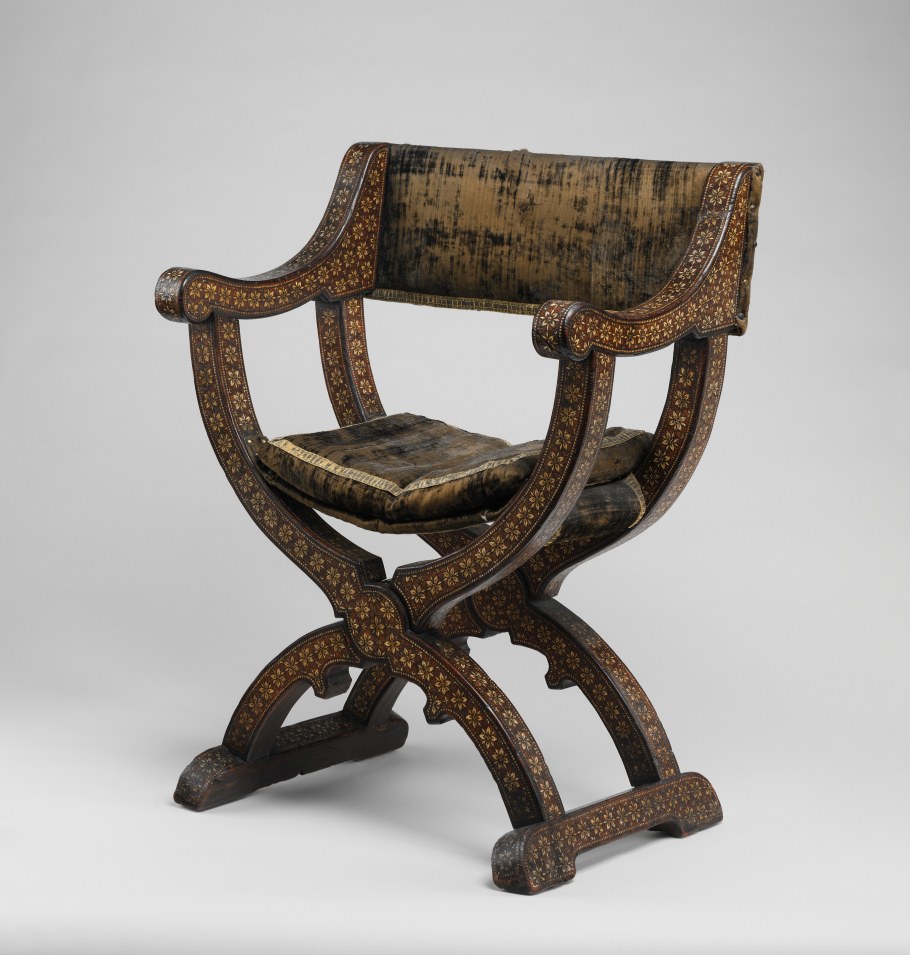 Medieval Chair курульное кресло