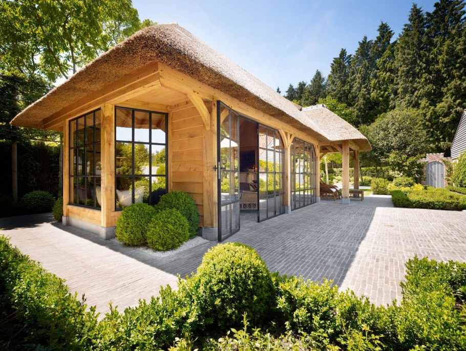 Тини Хаус с террасой проект