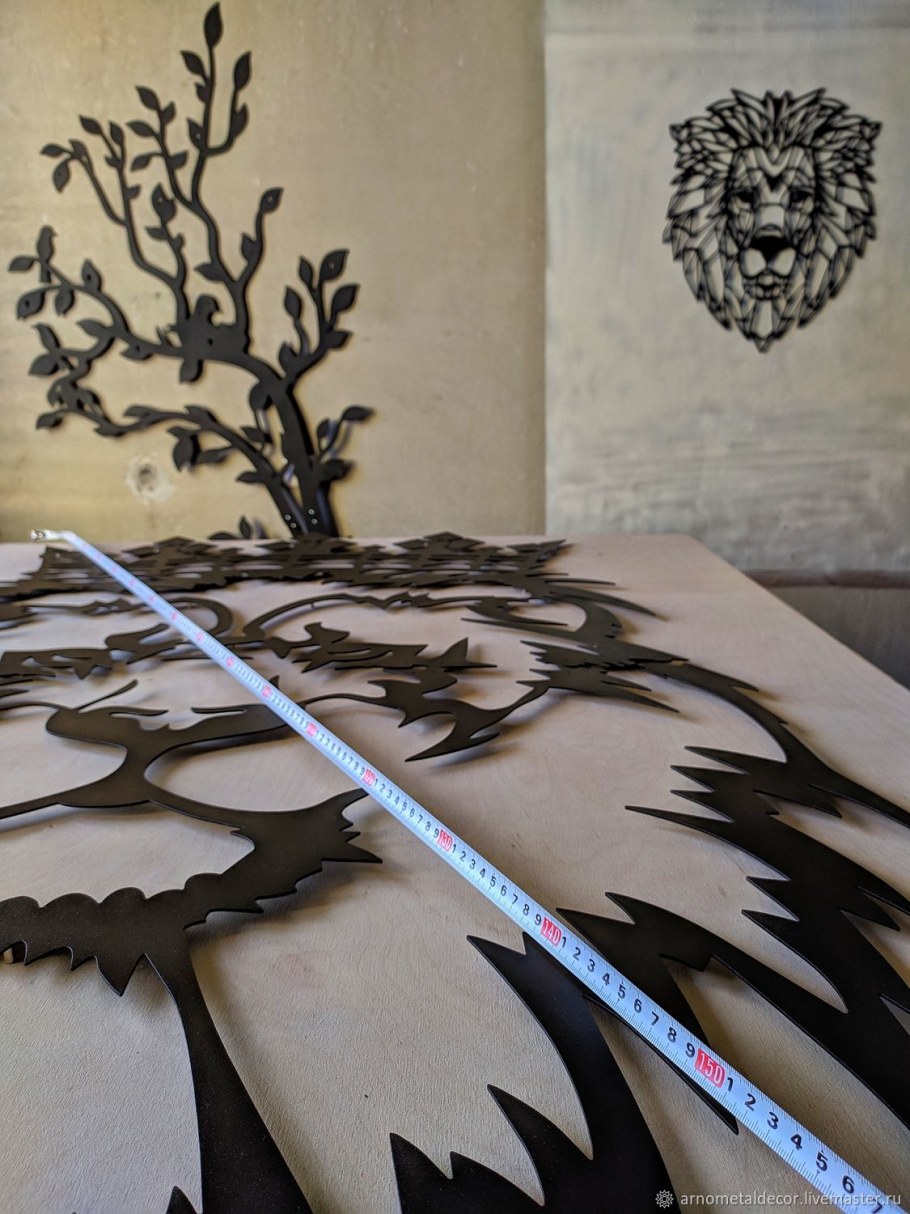 Панно из металла на стену