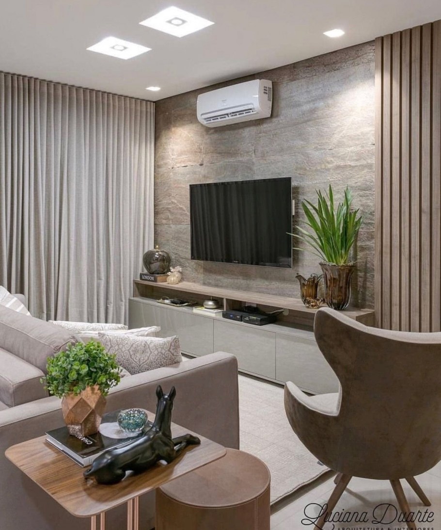 Гостиная с рейками