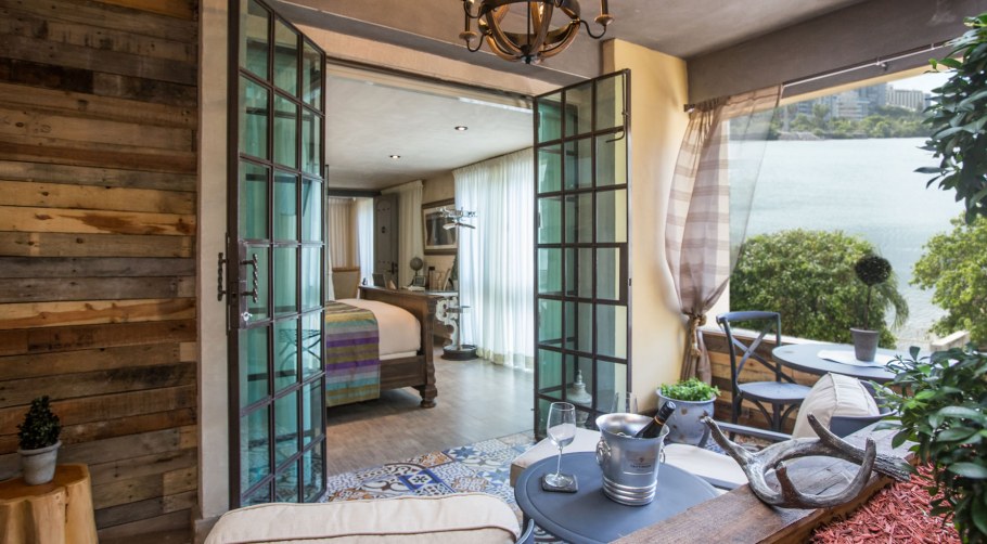 Перегородка в средиземноморском стиле