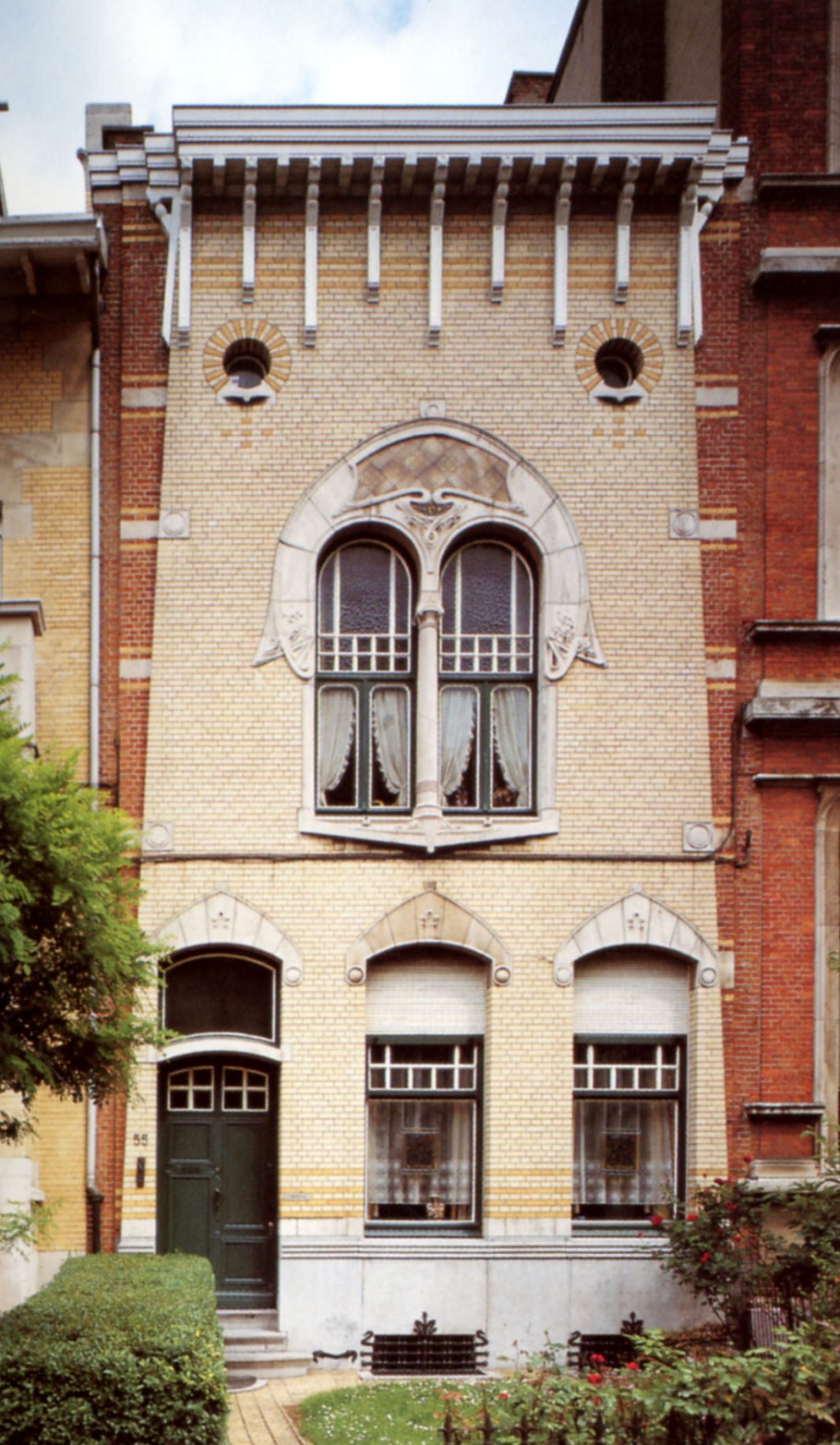 Карла Маркса 14 здание в стиле ар нуво Смоленск