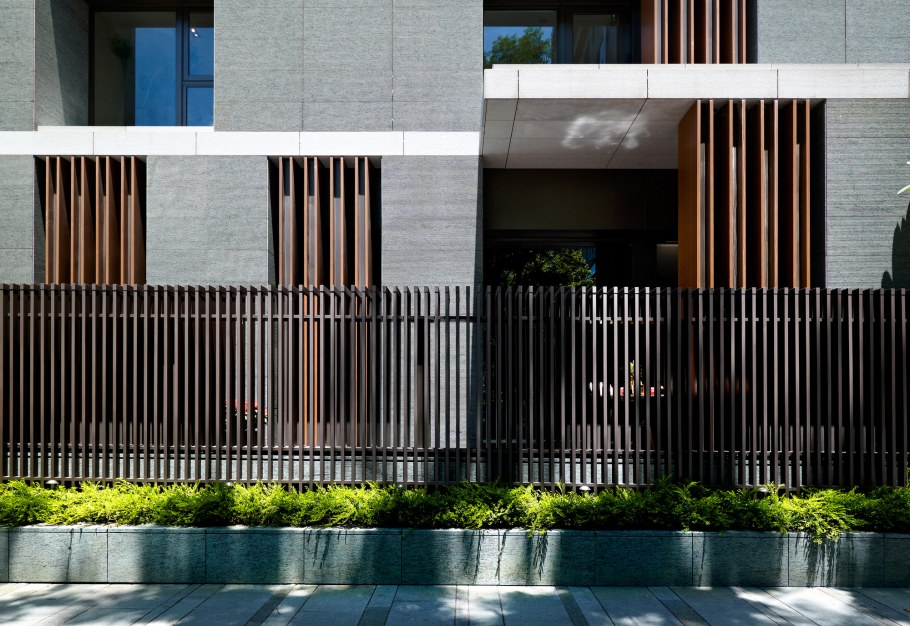 Современные заборы