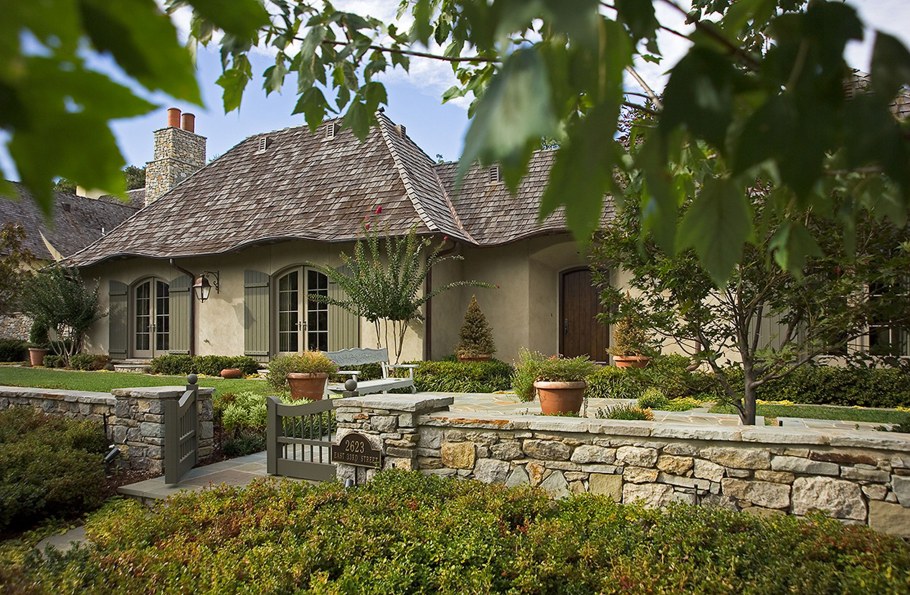 Одноэтажный дом в стиле французский Прованс экстерьер