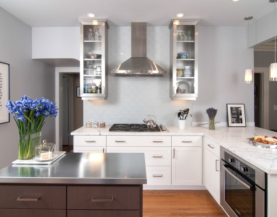 Белые кухни