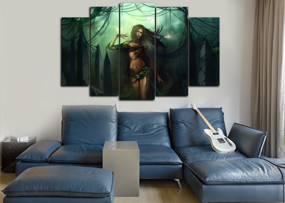 Модульные картины в интерьере гостиной