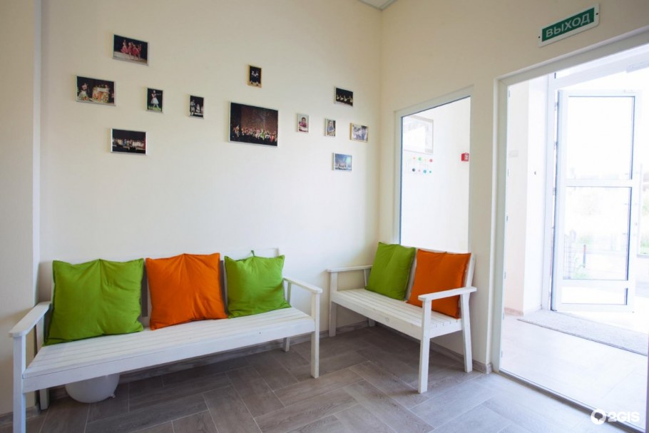 Обои prima italiana Damaschi italiani 20301