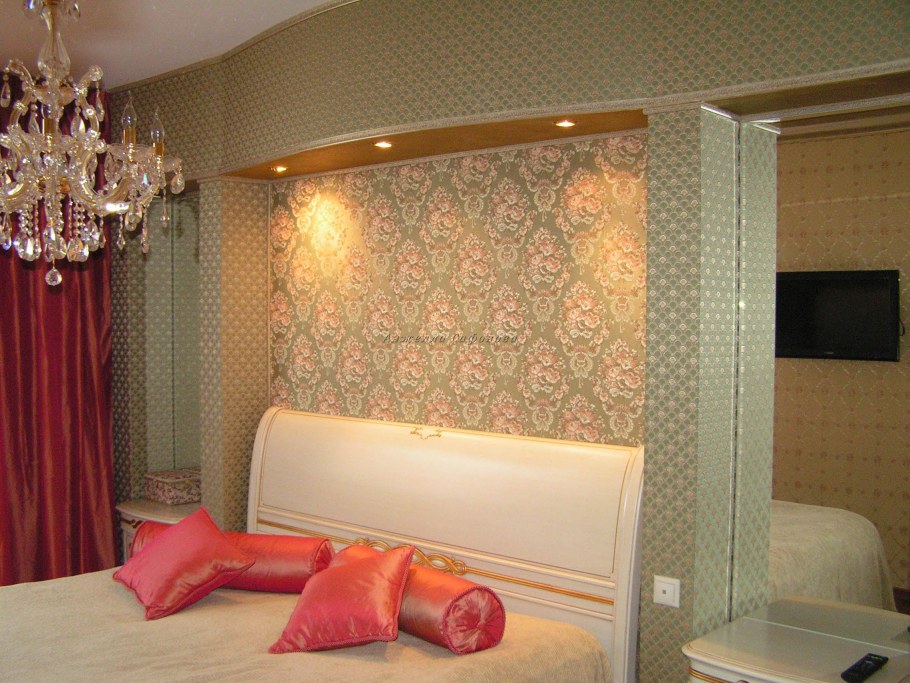 Декоративная штукатурка в спальне гостиной